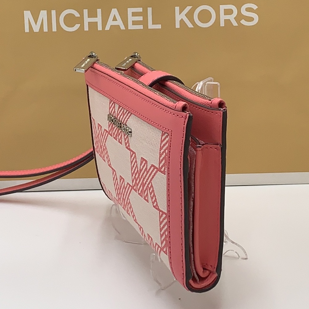 MICHAEL KORS JET SET TRAVEL LARGE DOUBLE ZIP WRISTLET WALLET TEA ROSE COLOR - Picture 2 of 14